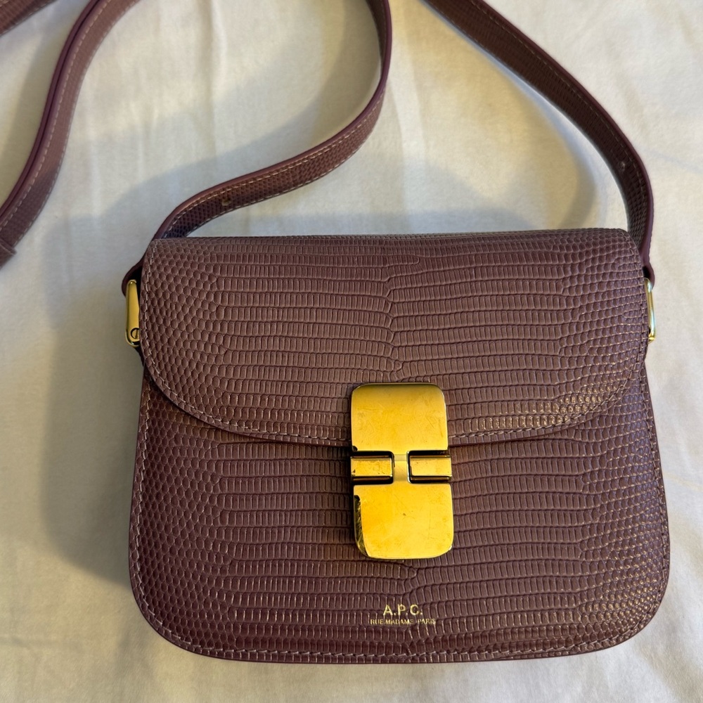 A.P.C. Mini Grace with Gold Clasp - Picture 3 of 11